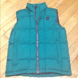 Kids size 14 MEC down vest(unisex)